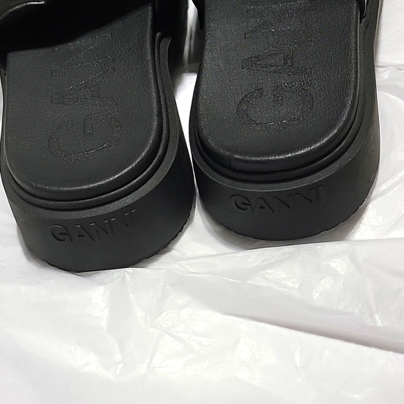 Nwot Ganni Vegea Vegan Leather Platform Slides Black Flatform EU 42 - Picture 4 of 7